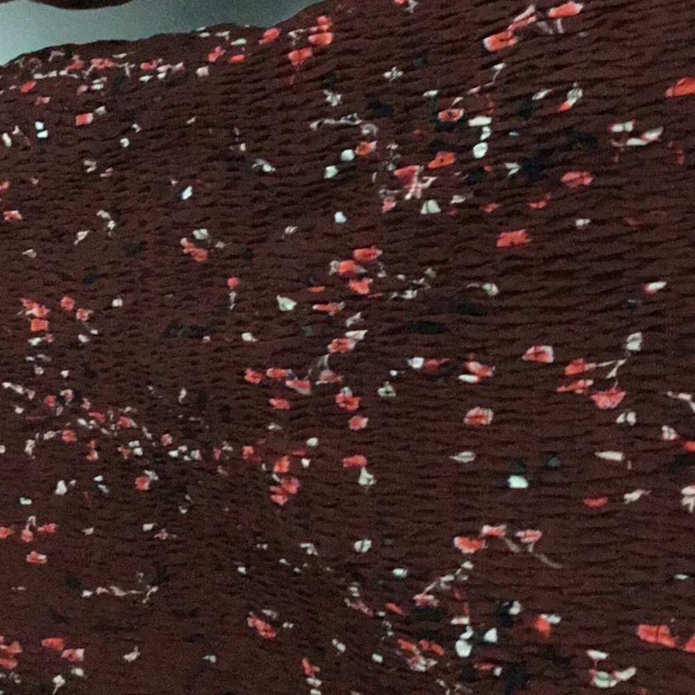 Off the shoulder blouse - Picture 2 of 3
